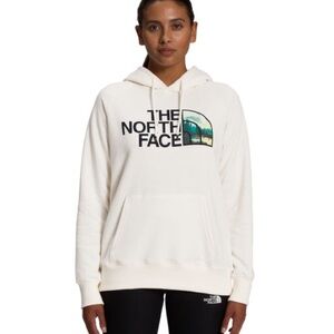 The North Face Women’s Half Dome Pullover Hoodie in Gardenia White